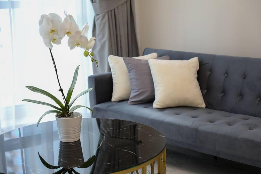 Deal!!! Brand New 1 Bed Condo In The Heart Of Dubai Marina Dış mekan fotoğraf